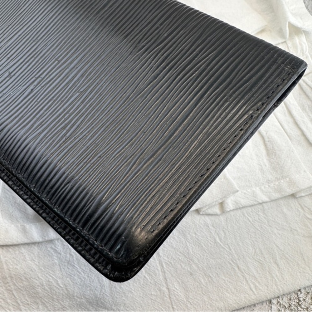 AUTHENTIC Louis Vuitton Monogram Porte Valeurs Checkbook Wallet. Black. - Picture 12 of 16